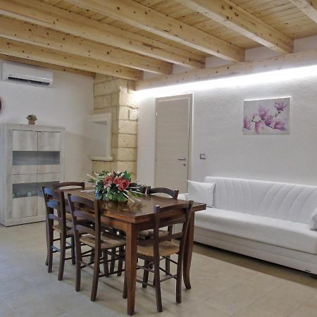 Glem Luxury Apartment โกแปร์ติโน ภายนอก รูปภาพ